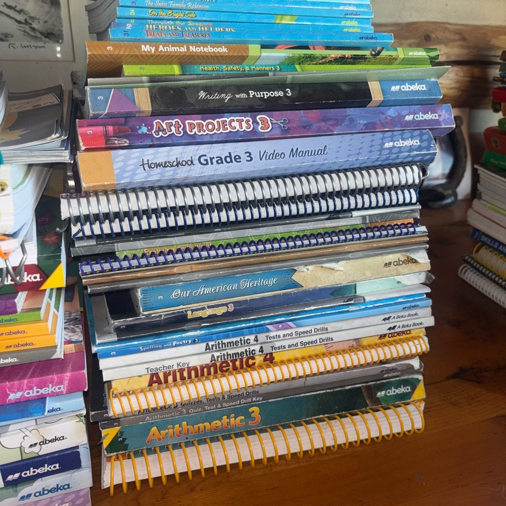 Abeka grade 3 homeschool curriculum, teaching books, and some workbook included